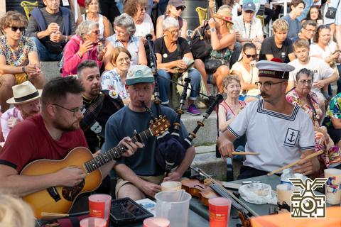 /static/img/thumbnails/tiles/vie/artistes/2025 08 08-09-LAP-2939.jpg